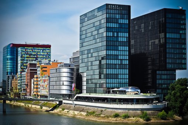 樓宇I(lǐng)BMS系統(tǒng)的功能與優(yōu)勢