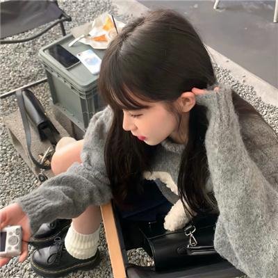 四兄妹共度点滴生活温情